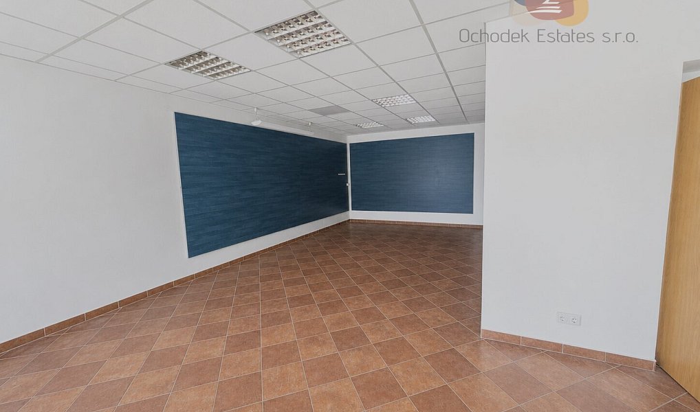 Prodej obchodních prostor 1 694 m², Šumperk – náhled fotky 13