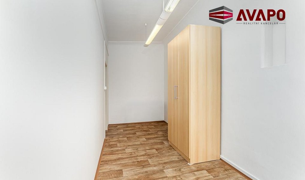 Pronájem bytu 3+1 90 m², Opava – náhled fotky 6