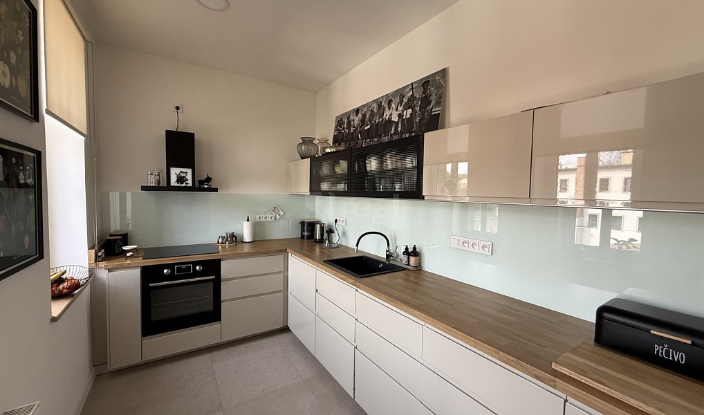 Prodej bytu 3+1 113 m², Liberec – náhled fotky 2