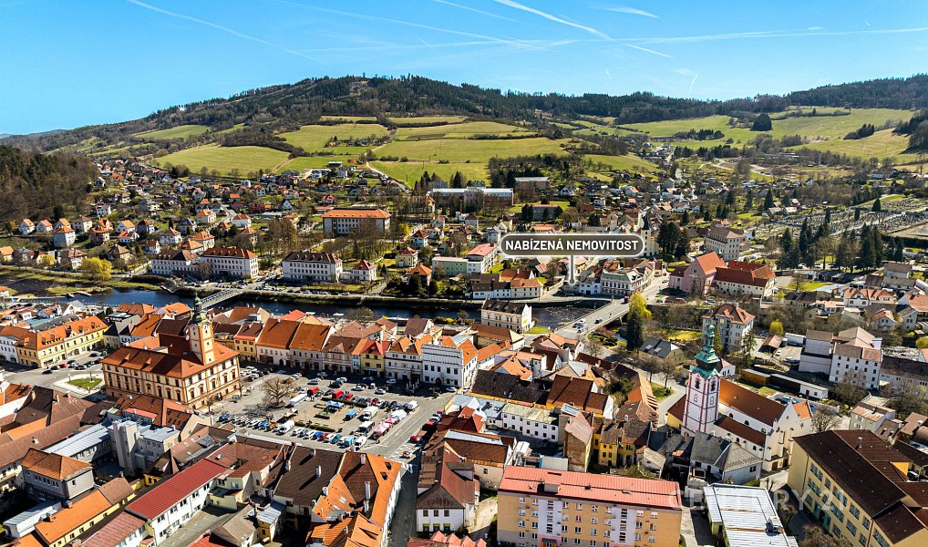 Prodej domu 285 m² s pozemkem 136 m², Sušice – náhled fotky 5