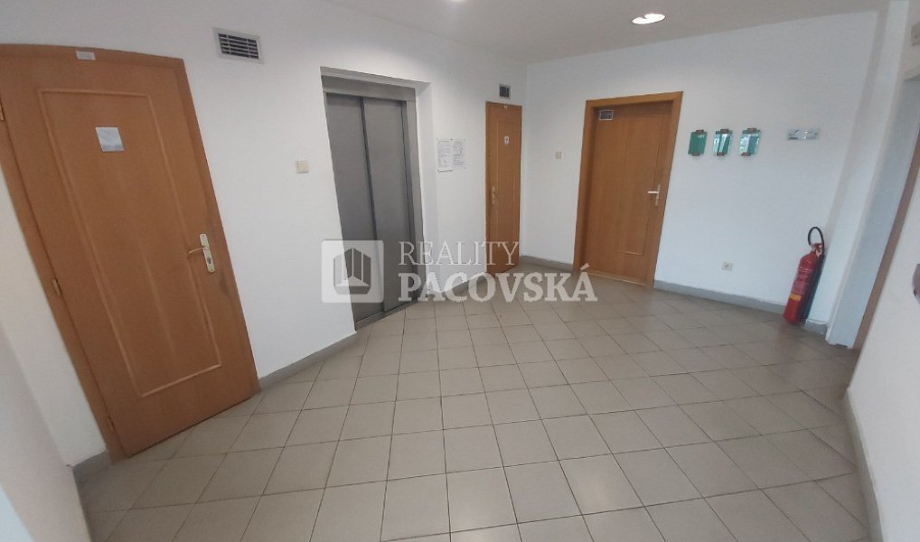 Pronájem kanceláře 65 m², Ústí nad Labem – náhled fotky 13