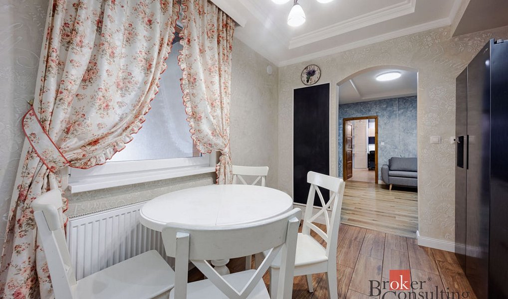 Prodej bytu 4+1 83 m², Nupaky – náhled fotky 8