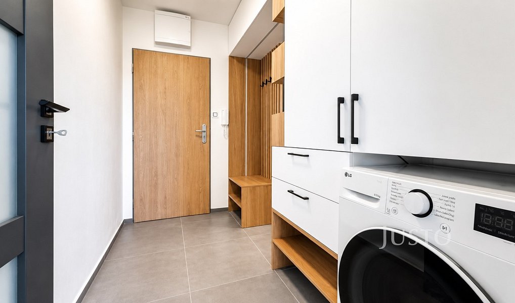 Prodej bytu 2+1 52 m², Záblatí – náhled fotky 21