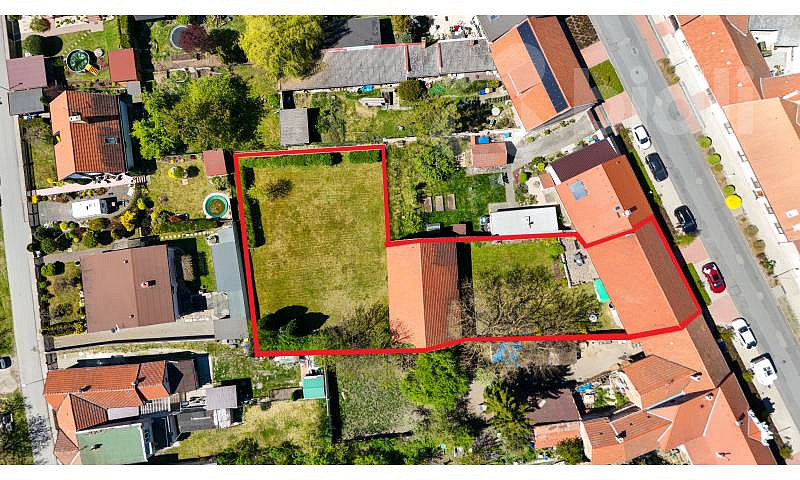 Prodej domu 100 m² s pozemkem 1 453 m² — photo 2