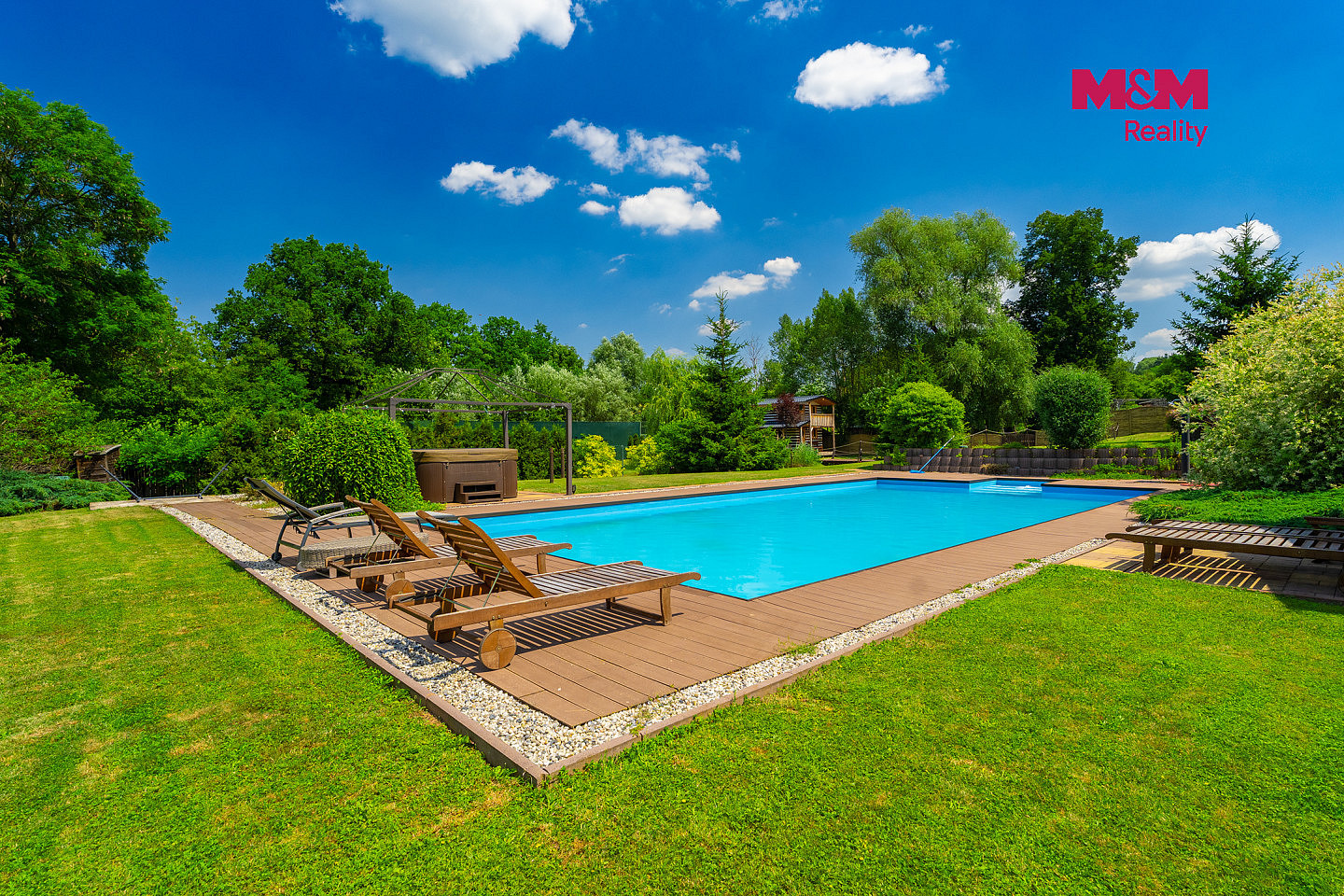 Prodej domu 800 m² s pozemkem 4 800 m² — photo 2