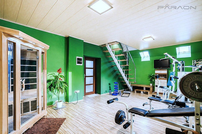 Prodej domu 367 m² s pozemkem 450 m² — photo 5