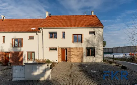 Prodej domu 143 m² s pozemkem 389 m², Za Tofou, Zásmuky, okres Kolín