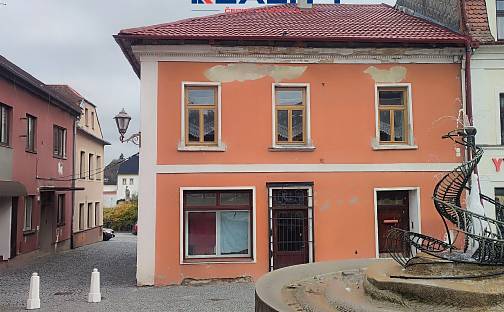 Prodej domu 180 m² s pozemkem 300 m², náměstí Míru, Svitavy - Město