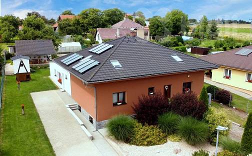 Prodej domu 390 m² s pozemkem 1 199 m², Zbizuby, okres Kutná Hora