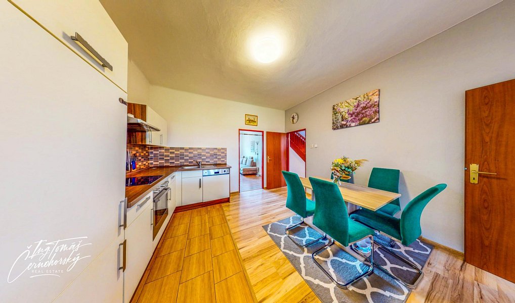 Prodej domu 168 m² s pozemkem 391 m², Černovice – náhled fotky 22
