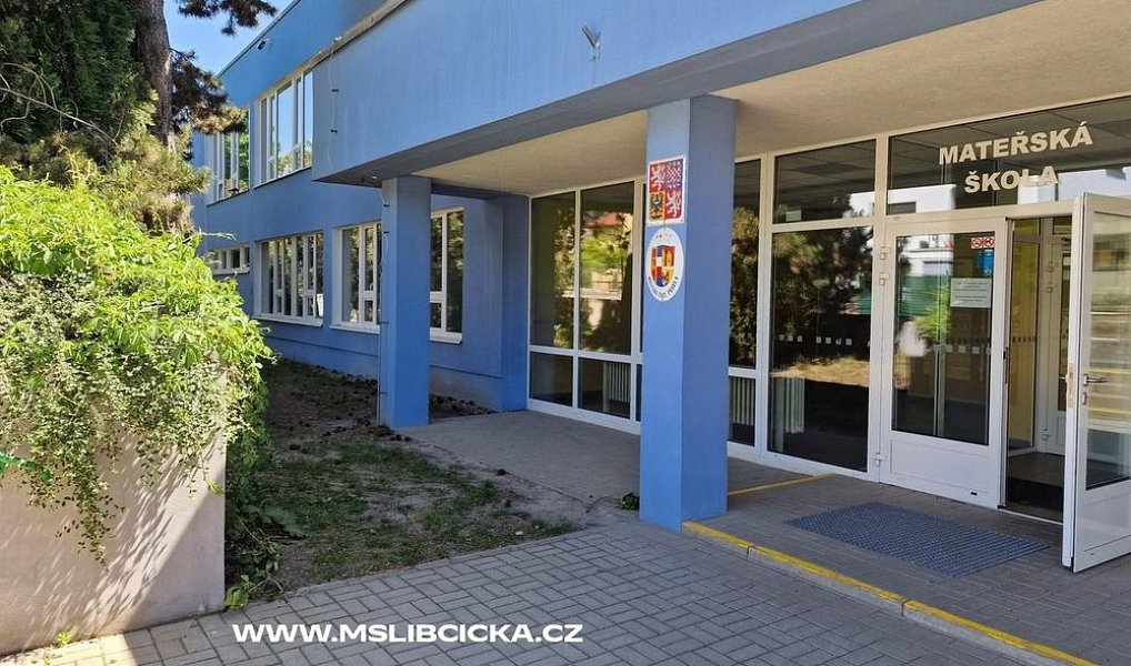 Prodej bytu 1+kk 42 m², Praha – náhled fotky 21