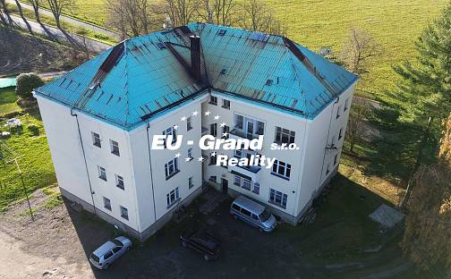 Prodej nájemního domu, činžáku 1 165 m², Šluknov, okres Děčín