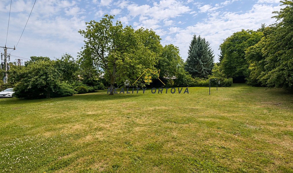 Prodej domu 180 m² s pozemkem 1 830 m², Valkeřice – náhled fotky 2