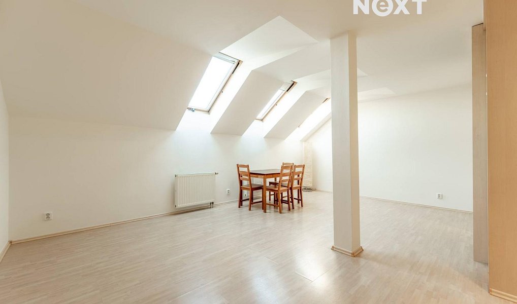 Pronájem bytu 2+kk 54 m², Praha – náhled fotky 4