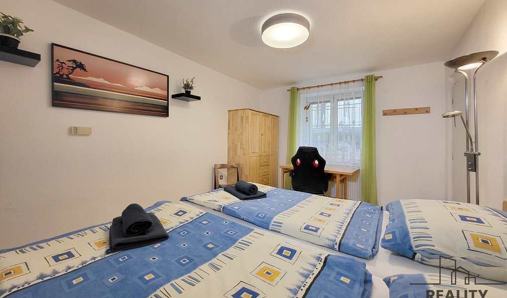 Pronájem domu 145 m² s pozemkem 111 m², Znojmo – náhled fotky 2