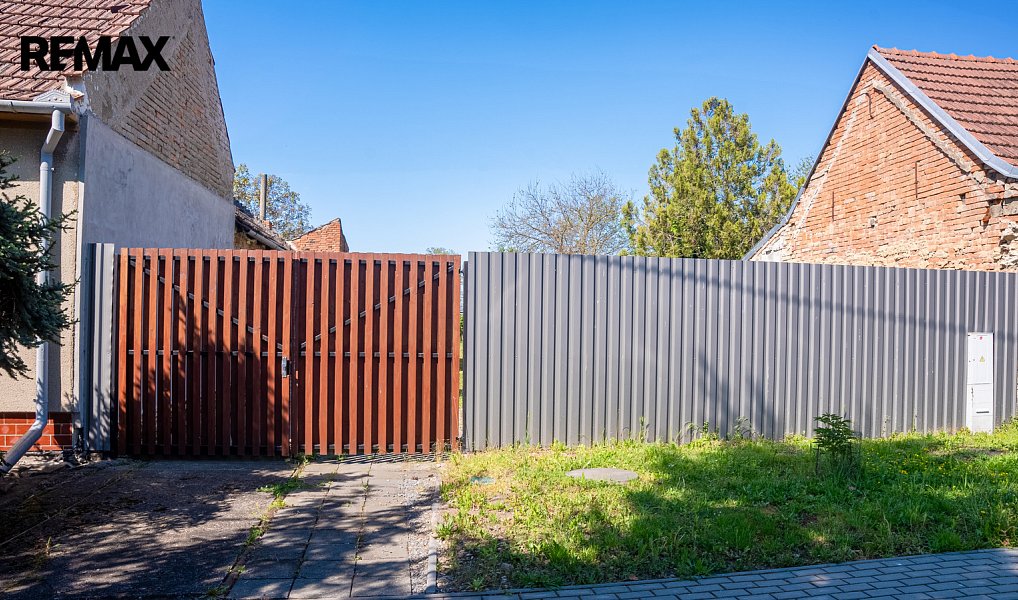 Pronájem zahrady 992 m², Nesvačilka – náhled fotky 3