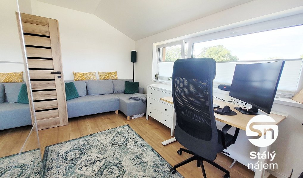 Pronájem bytu 3+kk 78 m², Svinaře – náhled fotky 13
