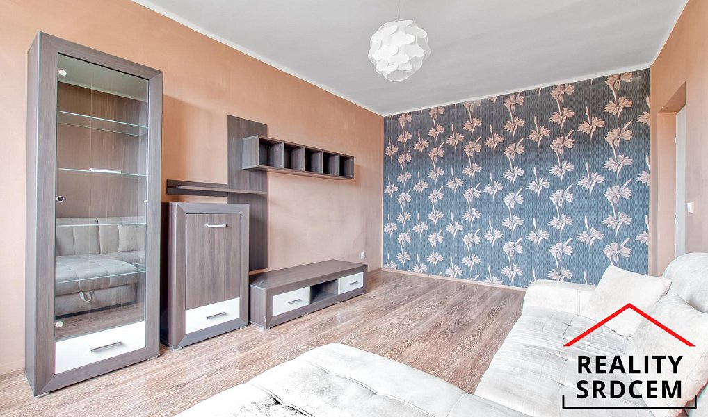Pronájem bytu 2+1 54 m², Karviná – náhled fotky 2