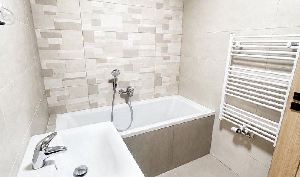 Pronájem bytu 2+kk 60 m², Pohořelice – náhled fotky 6