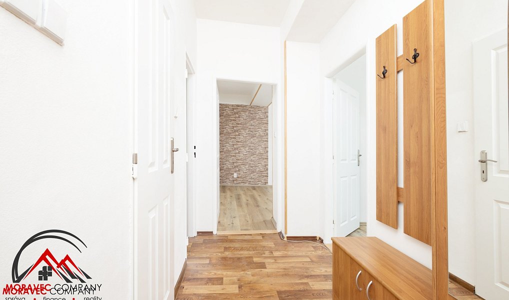 Pronájem bytu 3+1 72 m², Krnov – náhled fotky 11
