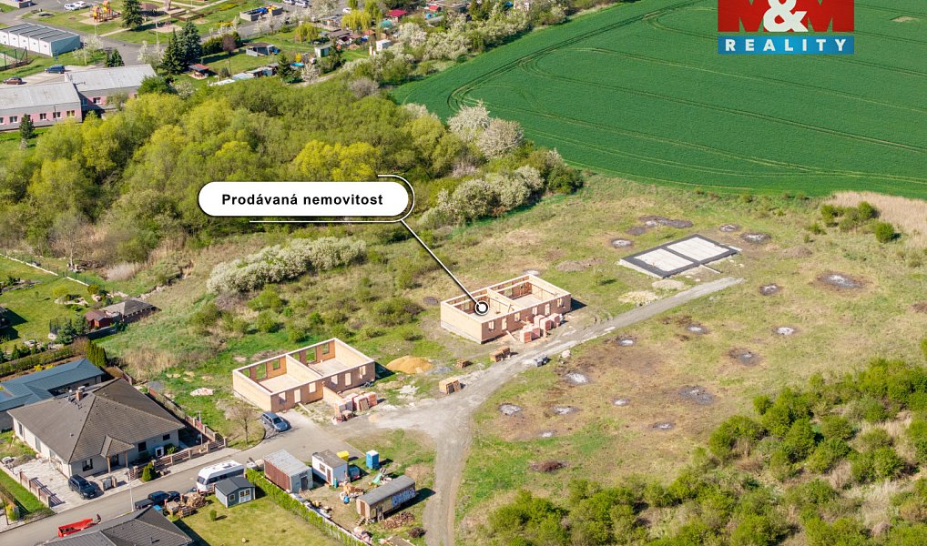 Prodej stavebního pozemku 831 m², Hrušovany – náhled fotky 3