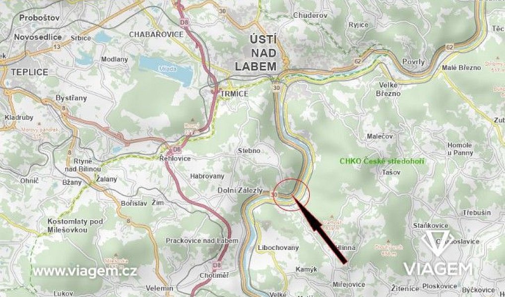 Prodej stavebního pozemku 2 036 m², Dolní Zálezly – náhled fotky 6