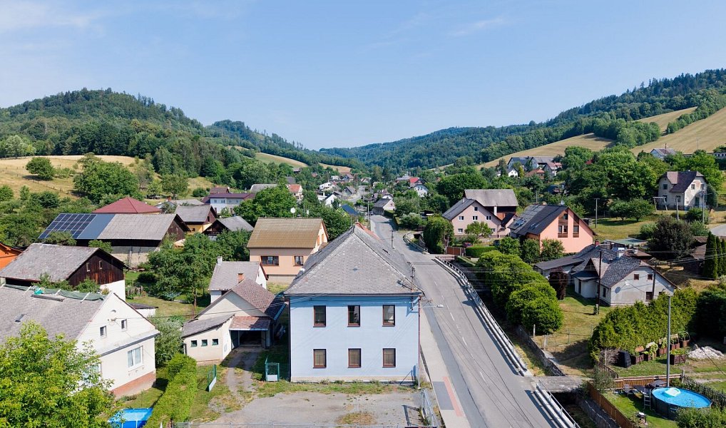 Prodej obchodních prostor 260 m², Bratrušov – náhled fotky 9