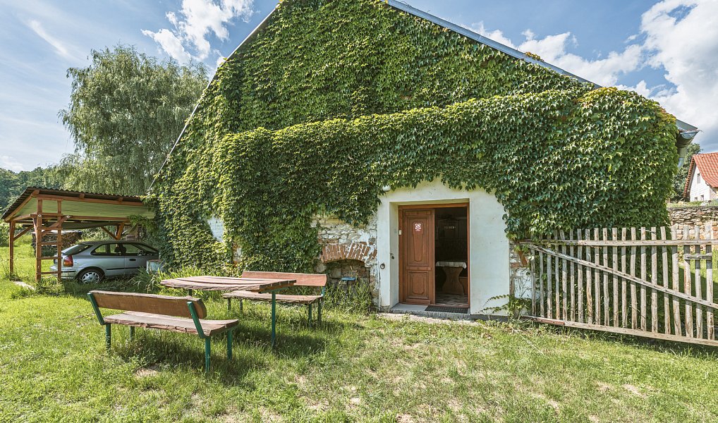 Prodej zemědělského objektu 132 m², Dubá – náhled fotky 12