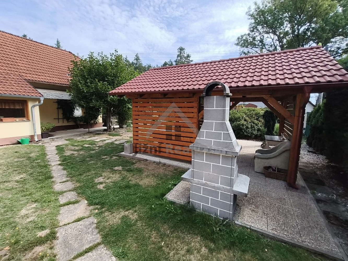 Prodej domu 250 m² s pozemkem 2 252 m² – fotografie 4