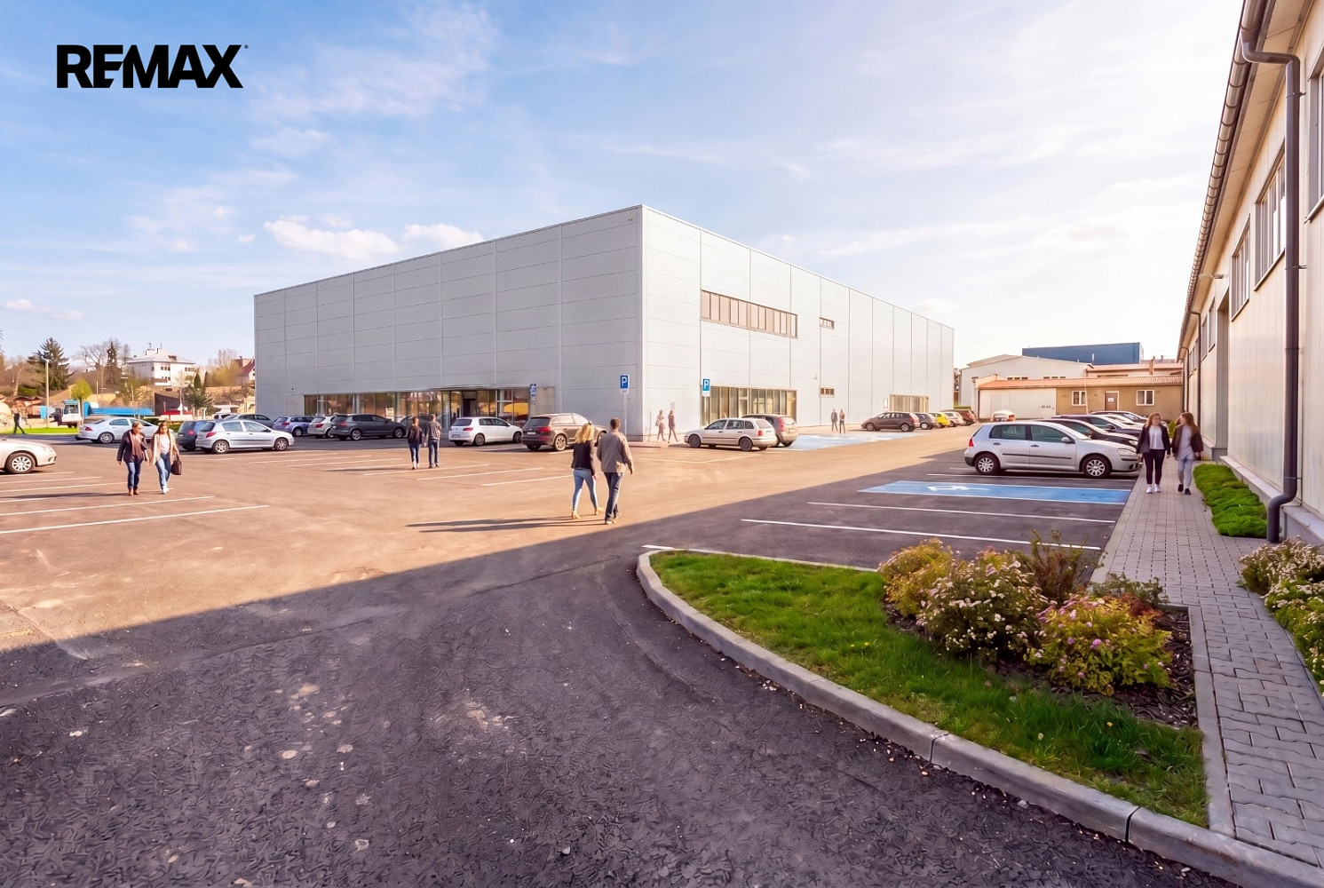 Pronájem obchodních prostor 1 800 m² – pohled 3