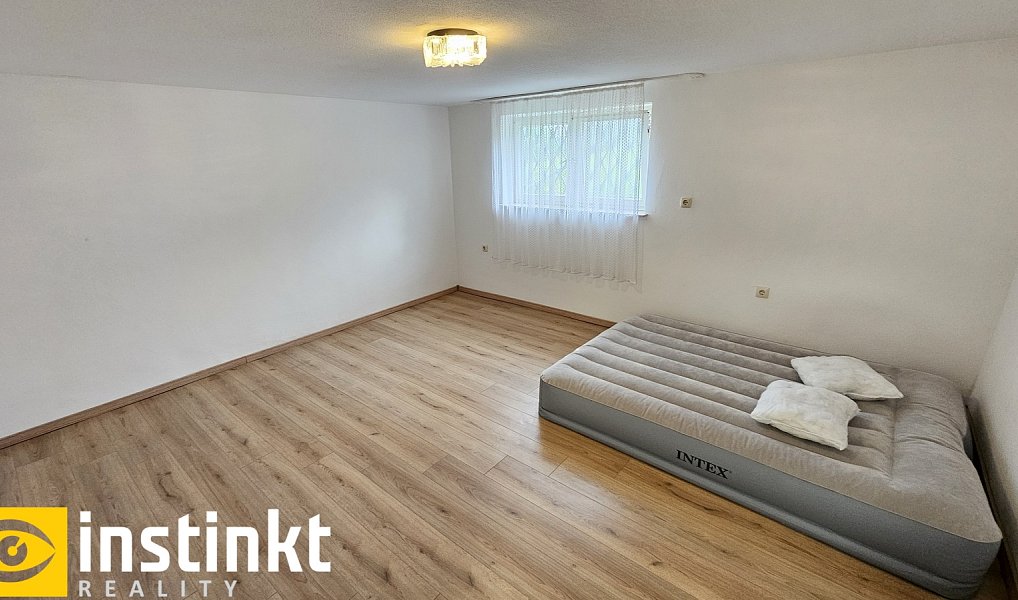 Pronájem bytu 2+1 70 m², Železná Ruda – náhled fotky 14