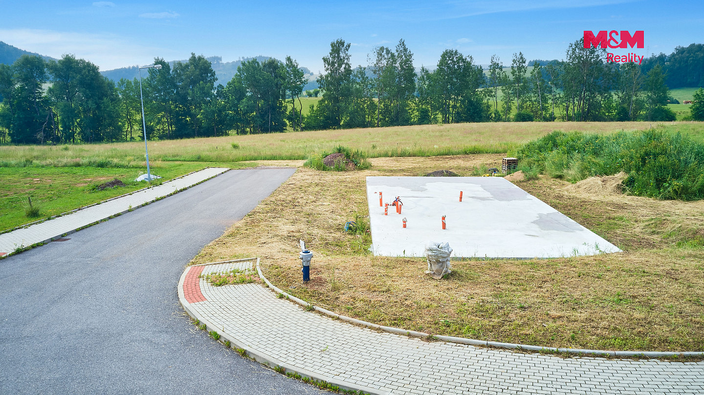 Prodej stavebního pozemku 924 m² — photo 2