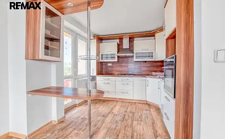 Pronájem bytu 3+kk 60 m², Josefa Suka, Frýdek-Místek - Místek