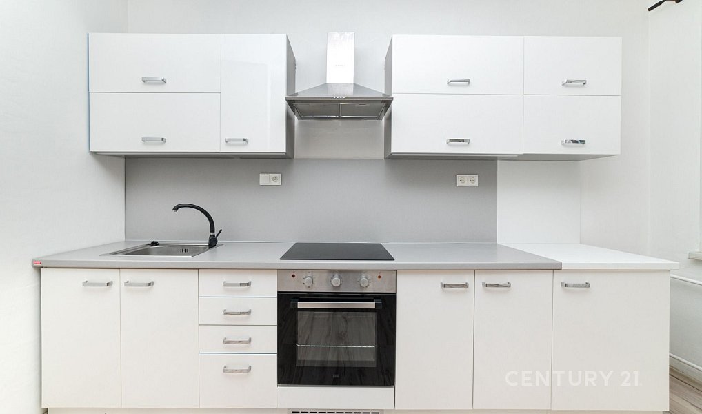 Pronájem bytu 1+kk 27 m², Třinec – náhled fotky 2