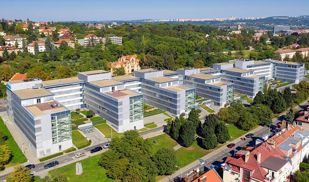 Pronájem komerčního prostoru, 220 m², Praha