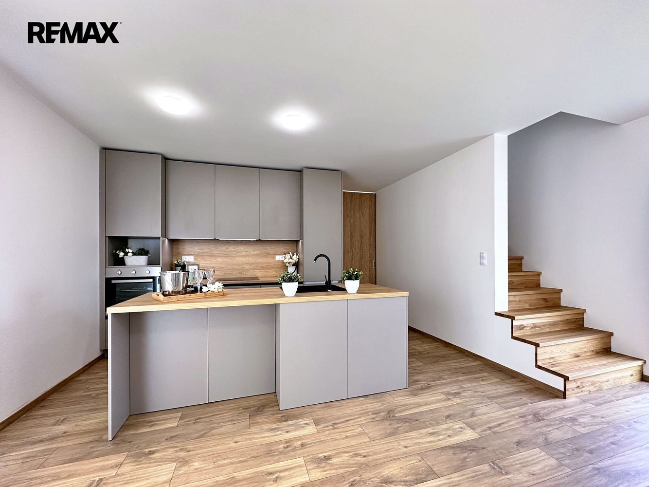 Prodej domu 94 m² s pozemkem 225 m²