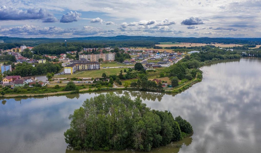 Prodej bytu 3+1 89 m², Zliv – náhled fotky 4