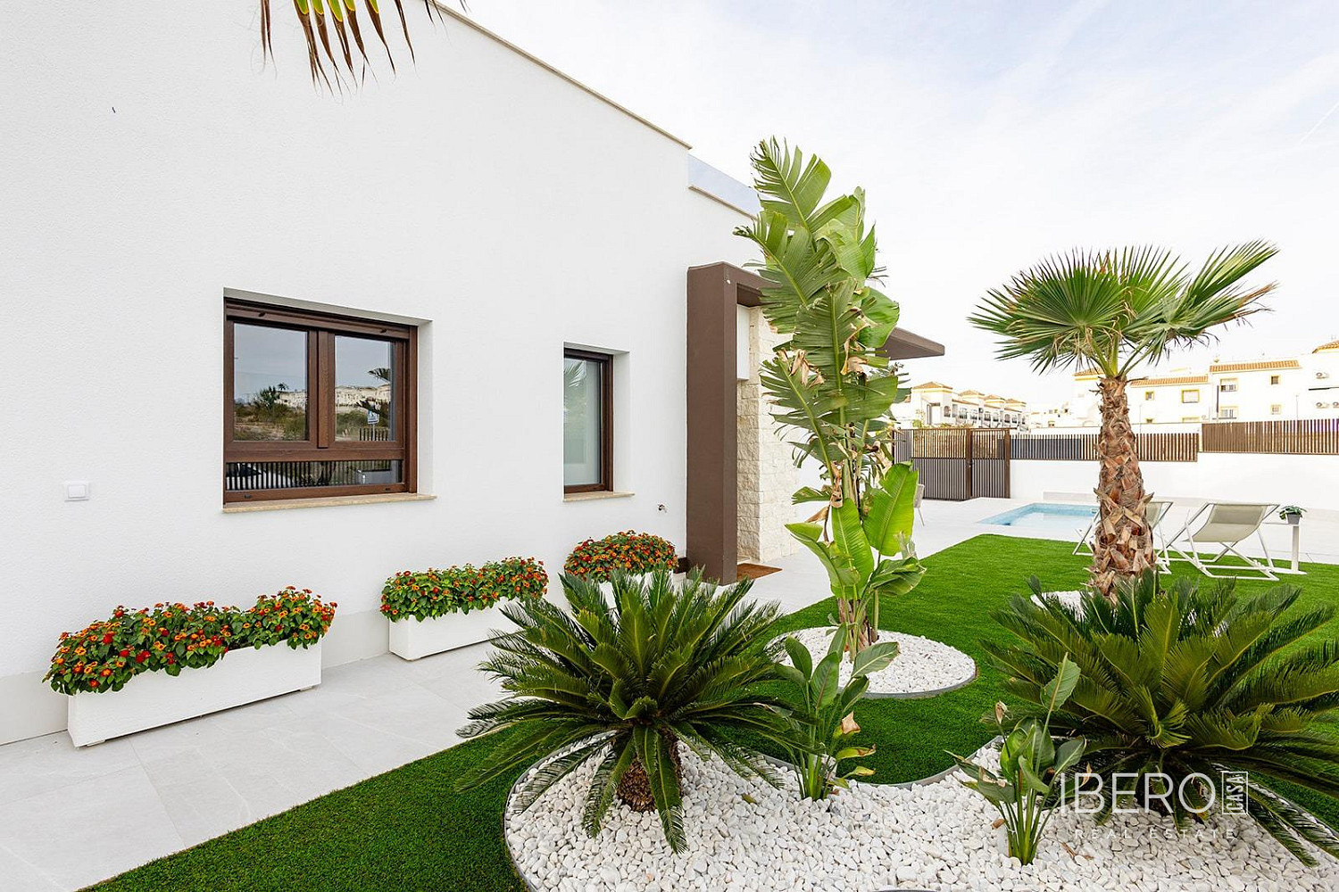 Prodej domu 73 m² s pozemkem 158 m² - Więcej
