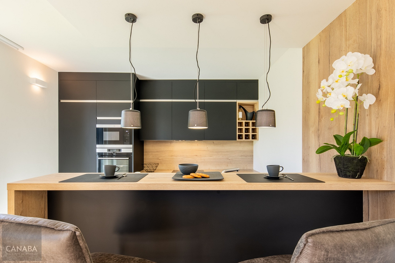 Prodej domu 200 m² s pozemkem 1 m² – pohled 2