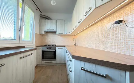 Pronájem bytu 2+1 54 m², Hlavní, Otrokovice - Kvítkovice, okres Zlín