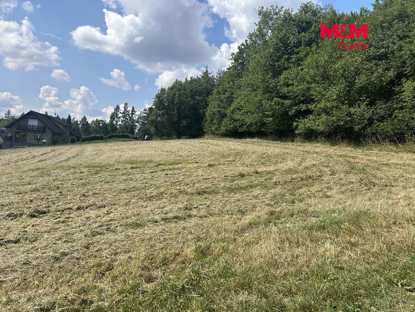 Prodej stavebního pozemku 3 689 m² – fotografie 2