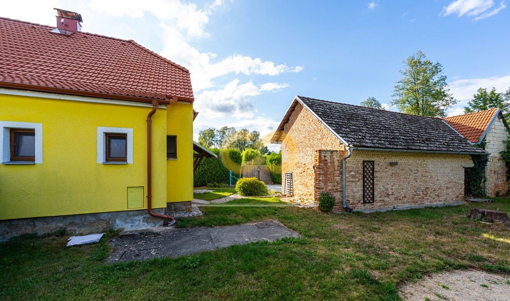 Prodej domu 128 m² s pozemkem 698 m², Mladošovice – náhled fotky 28