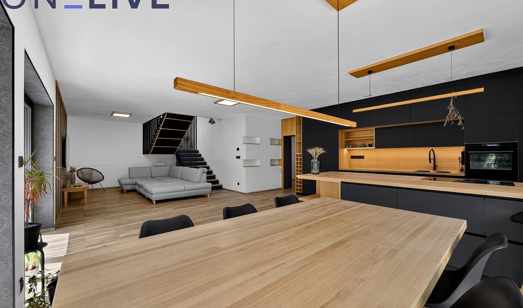 Prodej domu 164 m² s pozemkem 1 772 m², Plzeň – náhled fotky 4