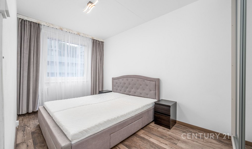 Pronájem bytu 2+kk 41 m², Praha – náhled fotky 2