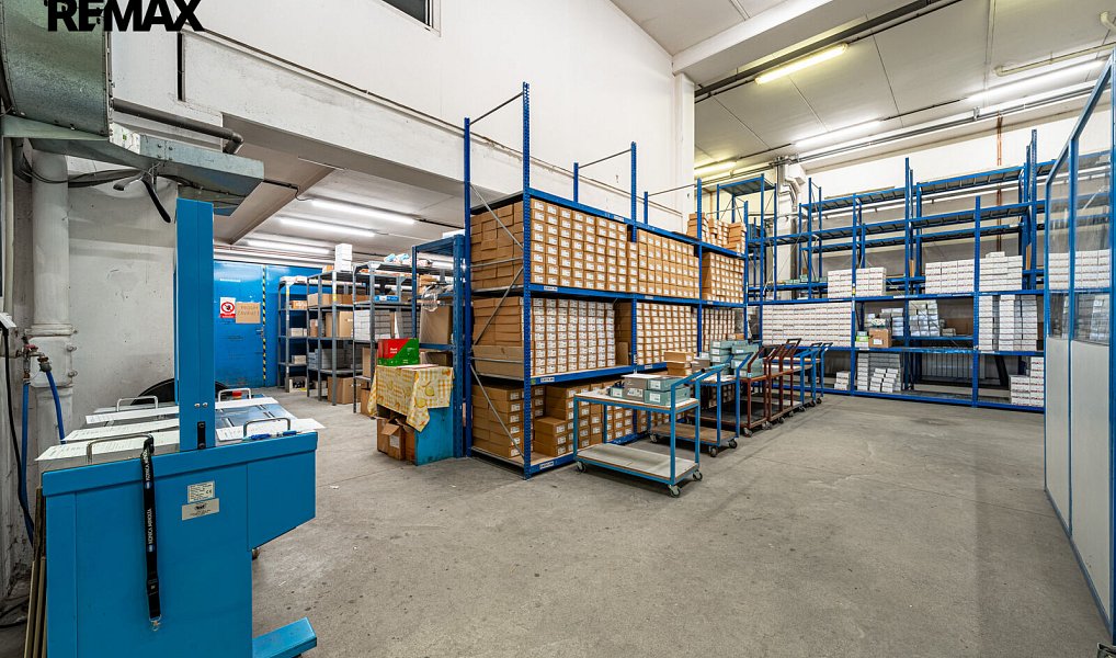 Prodej výrobních prostor 2 029 m², Olomouc – náhled fotky 19
