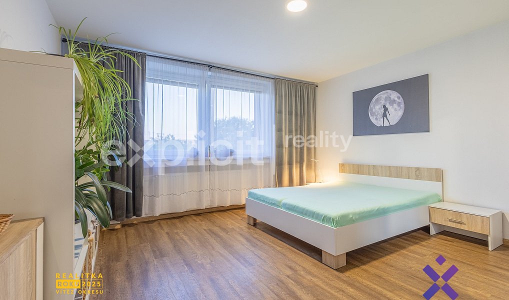Prodej domu 145 m² s pozemkem 1 539 m², Fryšták – náhled fotky 13
