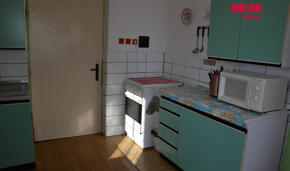 Prodej domu 349 m² s pozemkem 2 876 m², Vestec – náhled fotky 17