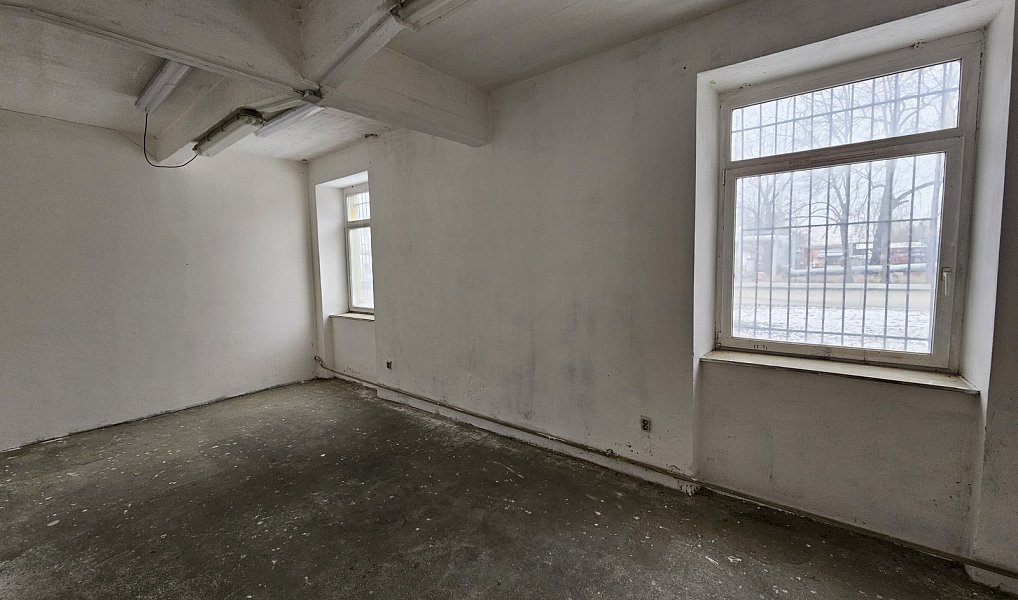Pronájem obchodních prostor 550 m², Olomouc – náhled fotky 12