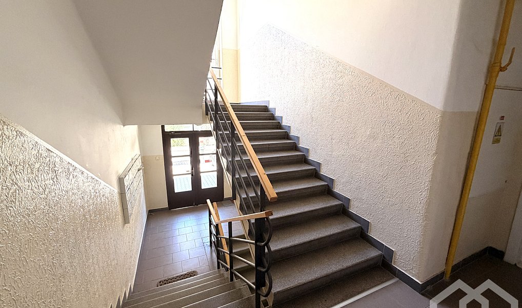Prodej bytu 1+kk 28 m², Praha – náhled fotky 5