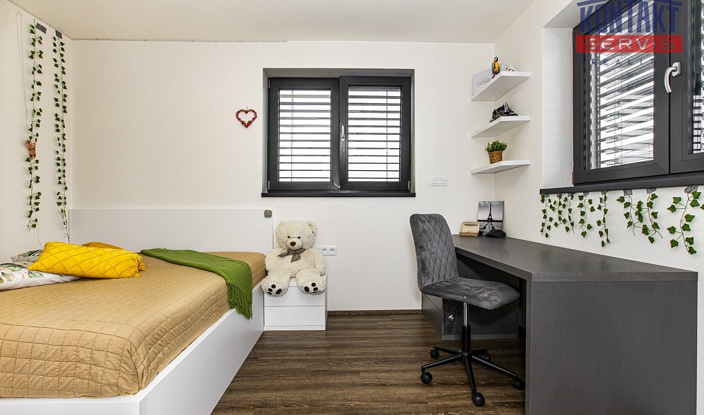 Prodej domu 236 m² s pozemkem 1 076 m², Hlincová Hora – náhled fotky 31